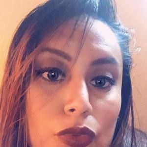 Meet your Posher, Ana